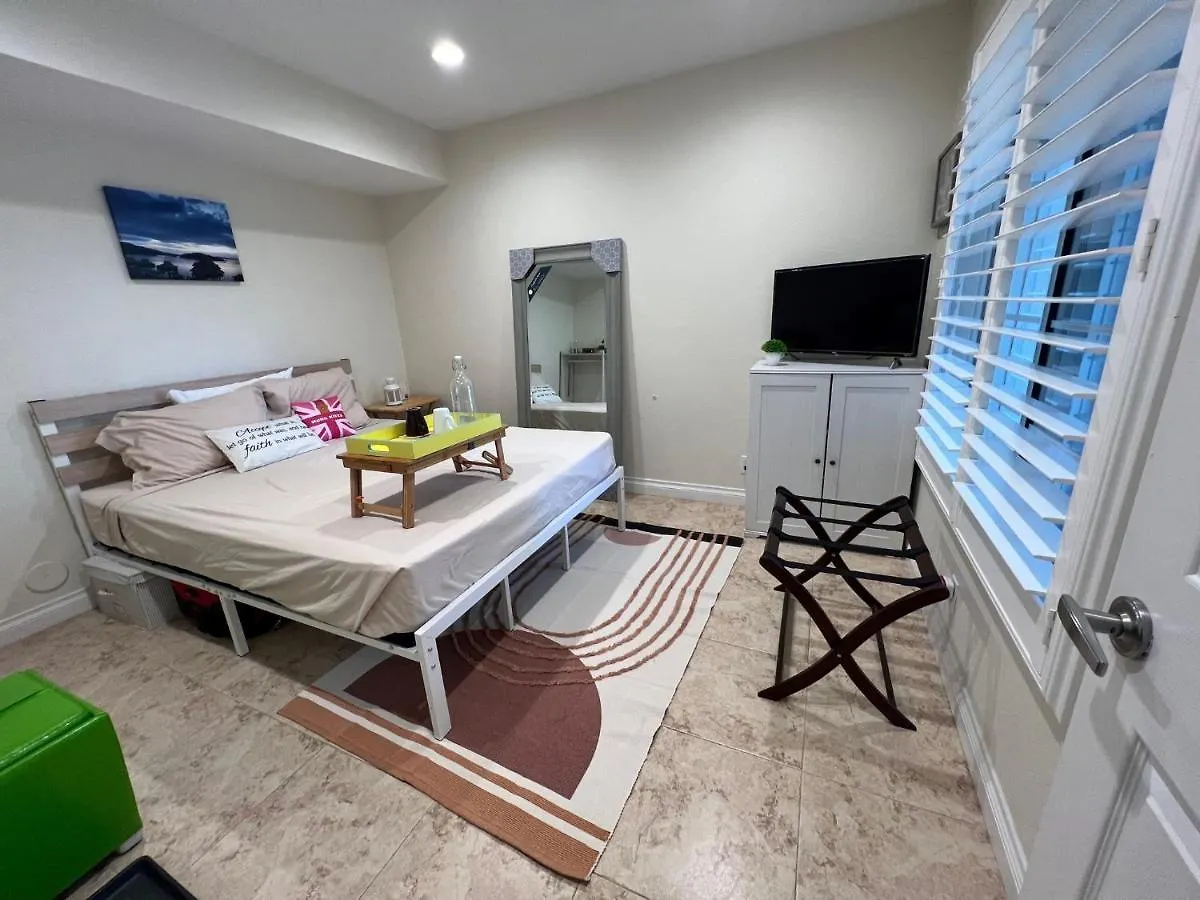 Homestay Serenity At Chambre D'Amour8 Anaheim United States